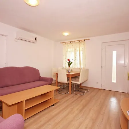 Bradaric Apartment Pula